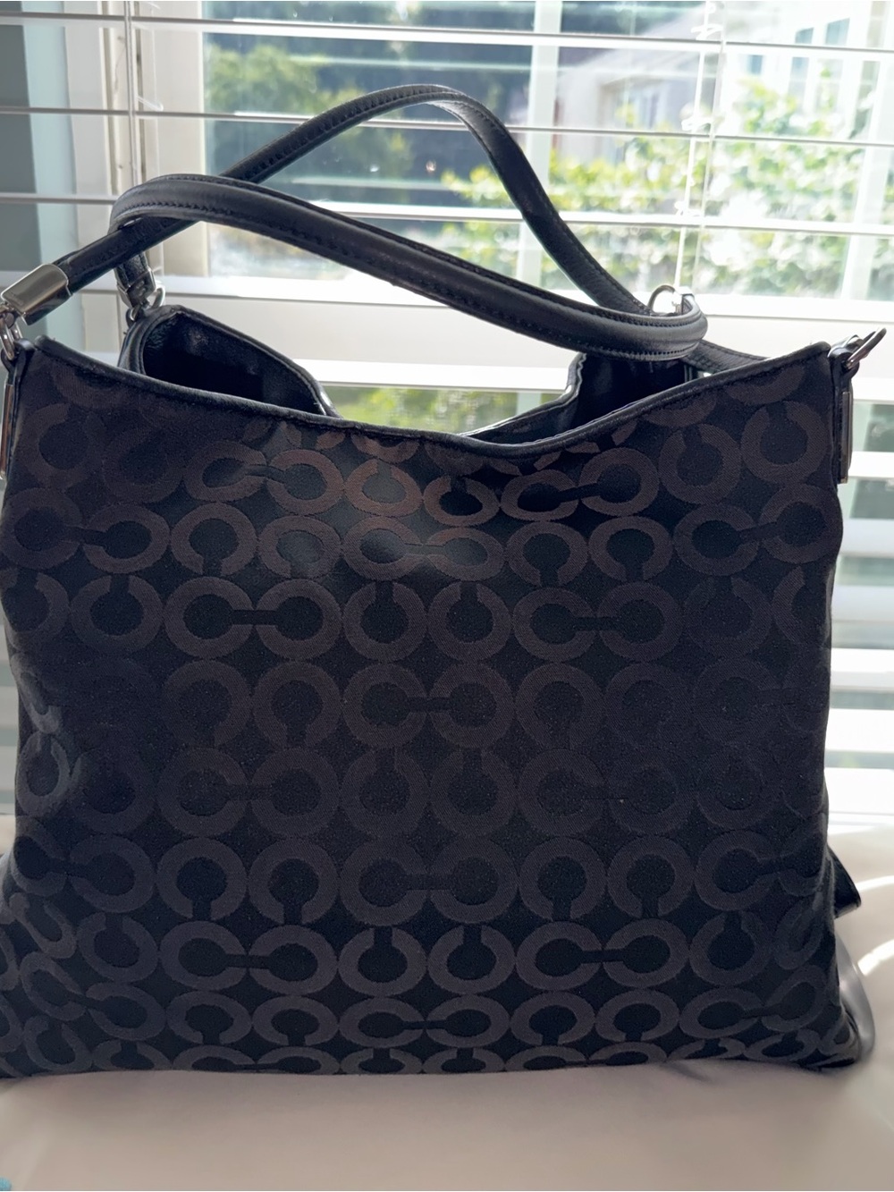 Coach Black Signature C Jacquard Hobo Shoulder Bag Purse Leather Trim 25017